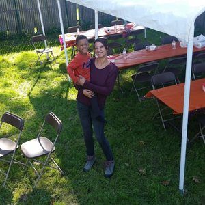 Meet your Posher, Gloria